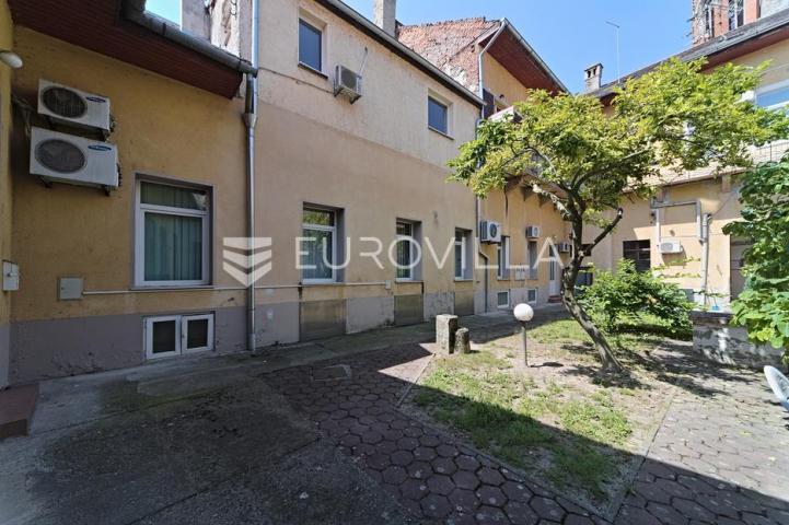 Osijek, Centar, Zakup uličnog poslovnog prostora 283 m², Županijska