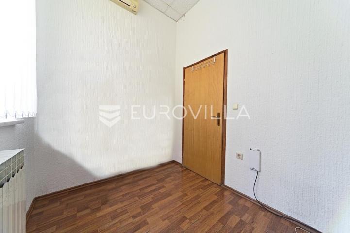Osijek, Centar, Zakup uličnog poslovnog prostora 283 m², Županijska
