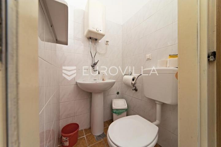 Osijek, Centar, Zakup uličnog poslovnog prostora 283 m², Županijska