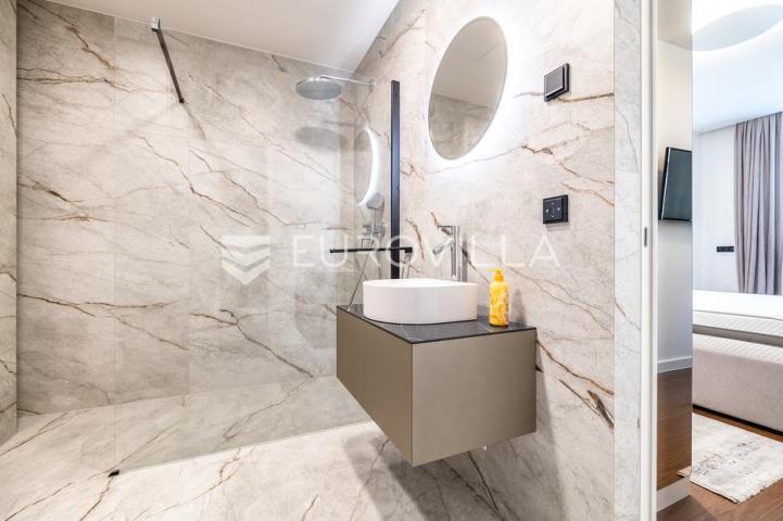 Zagreb, Donji grad, jedinstven dvosoban stan u novogradnji, površine 76 m²