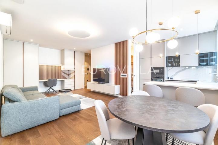 Zagreb, Donji grad, jedinstven dvosoban stan u novogradnji, površine 76 m²