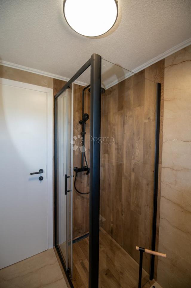 Elegantno obnovljena kuća s pogledom – Daruvar