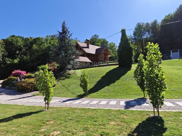 SPEKTAKULARNO IMANJE U PRIRODI – Luksuzna drvena kuća s bazenom, wellnessom i 24.752 m² zemljišta | 