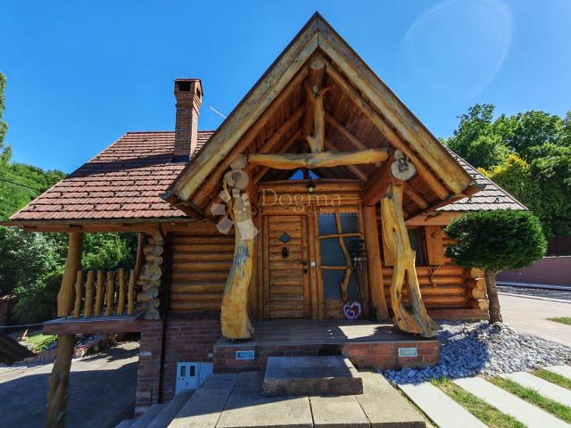 SPEKTAKULARNO IMANJE U PRIRODI – Luksuzna drvena kuća s bazenom, wellnessom i 24.752 m² zemljišta | 