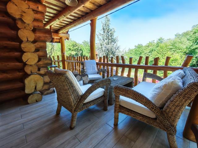 SPEKTAKULARNO IMANJE U PRIRODI – Luksuzna drvena kuća s bazenom, wellnessom i 24.752 m² zemljišta | 