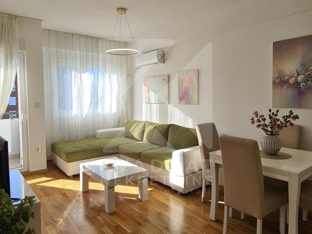 Izdavanje, Jednosoban stan, Podgorica, Zabjelo, 42m2