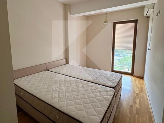Izdavanje, Trosoban stan, Podgorica, Preko Morače, 95m2