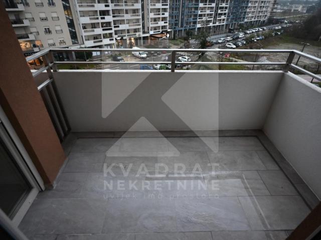 Izdavanje, Dvosoban stan, Podgorica, Central Point, 65m2