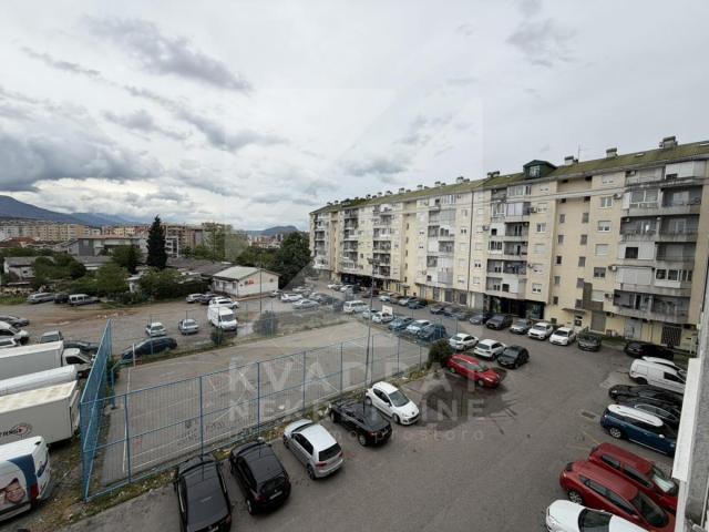 Izdavanje, Jednosoban stan, Podgorica, Stari Aerodrom, 37m2