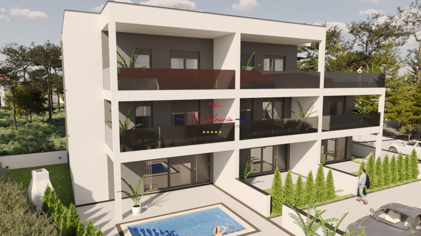 Vir, Rohbau-Projekt mit 3 Wohnungen, Südseite