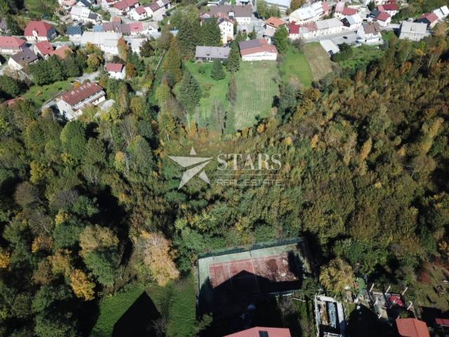 Gorski kotar, Fužine - građevinski teren sa pogledom na jezero Bajer 