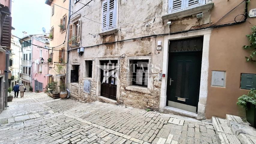 Rovinj, Grisia - adaptirani stan u prizemlju