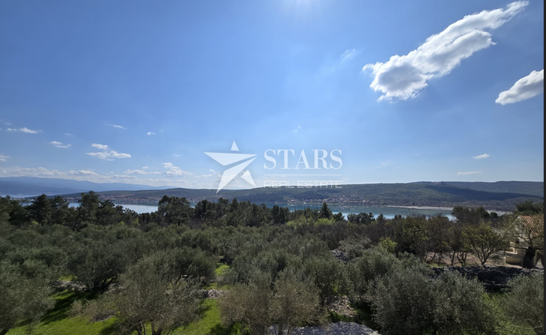 Otok Krk, Čižići 2S+DB stan u novogradnji