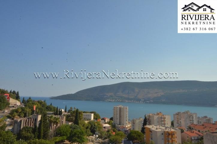 Trosoban stan u Topla 2 Herceg Novi