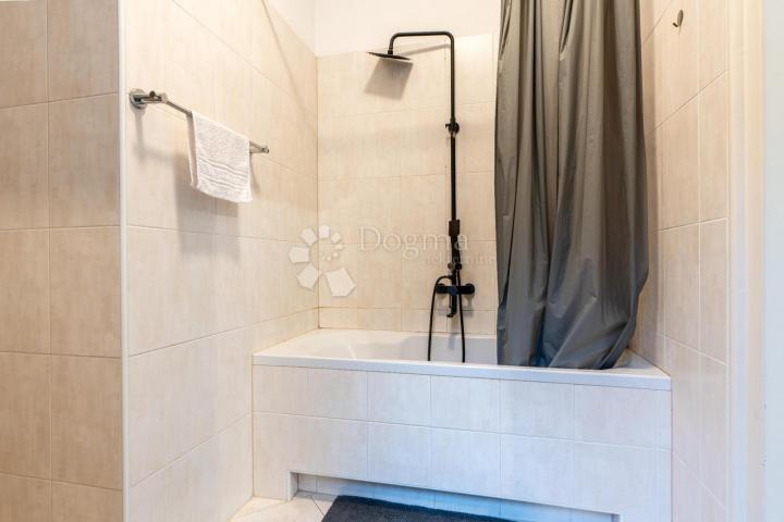 Flat Pećine, Rijeka, 106,45m2