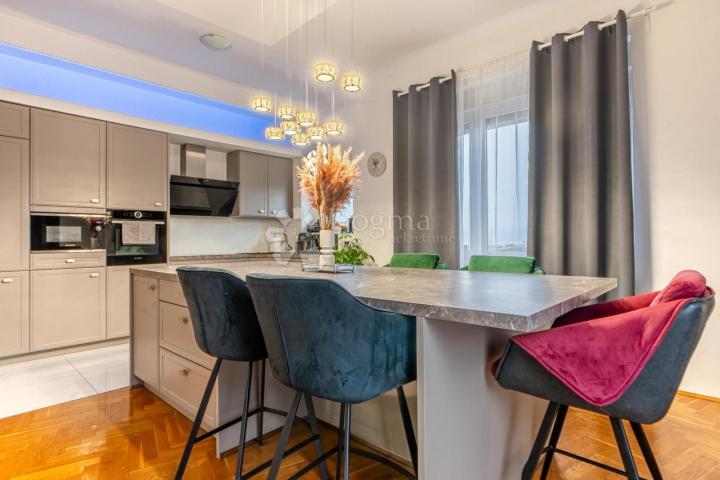 Flat Pećine, Rijeka, 106,45m2