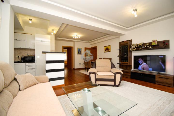 Trosoban stan 80m2 + garaža, Ljubović – Podgorica