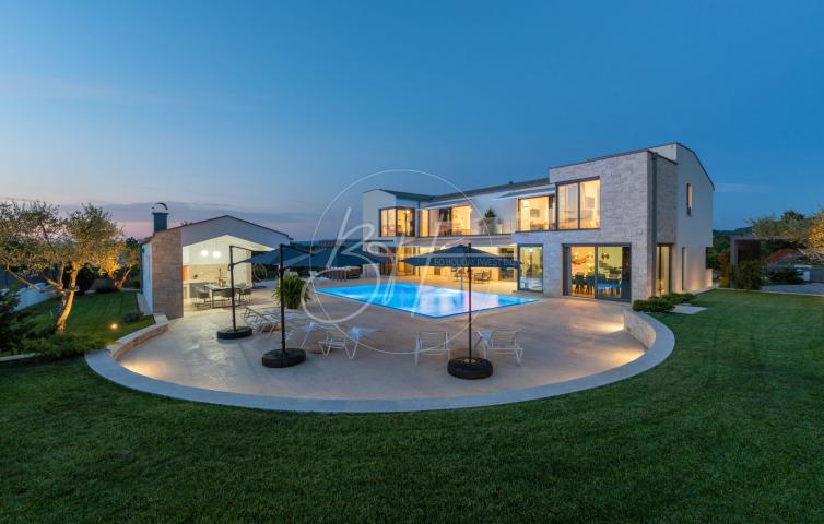Istra, Karojba - Luksuzna vila s panoramskim pogledom 