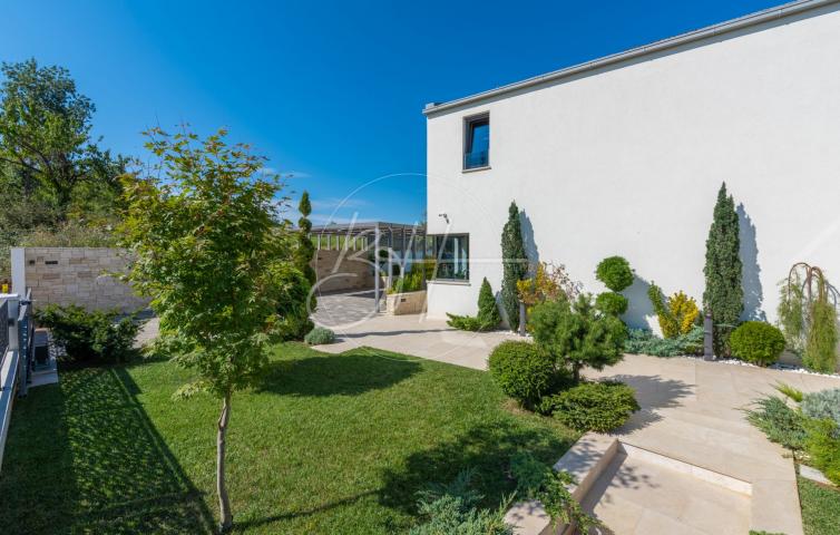 Istra, Karojba - Luksuzna vila s panoramskim pogledom 