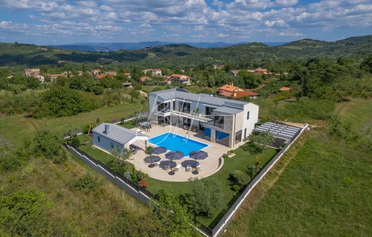 Istra, Karojba - Luksuzna vila s panoramskim pogledom 