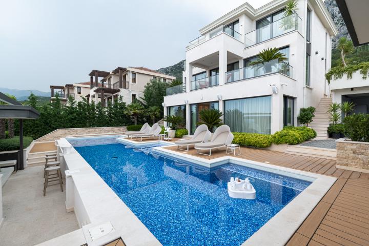 Exclusive Villa in Blizikuće, near Sveti Stefan