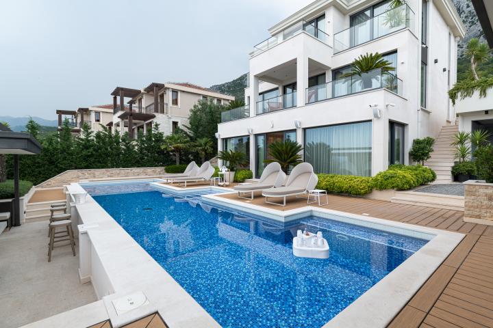 Exclusive Villa in Blizikuće, near Sveti Stefan