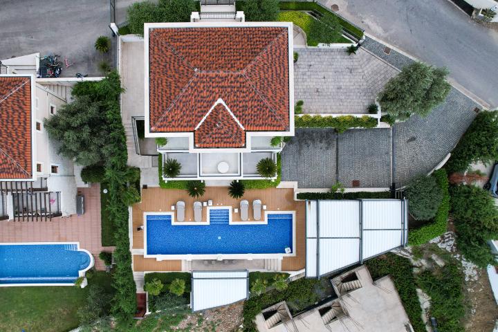 Exclusive Villa in Blizikuće, near Sveti Stefan