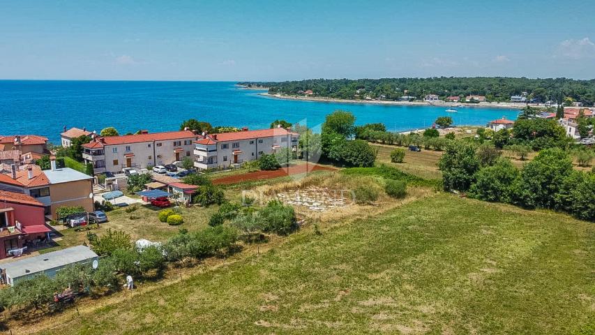 Umag, Lovrečica, zemljište sa dozvolom na 150m od mora!