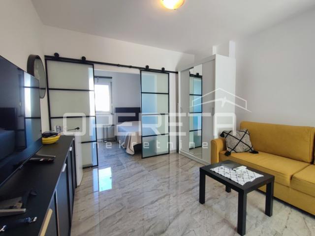 Stan 77 m2, dva odvojena apartmana, 100 m do plaže, Vir, Zadar