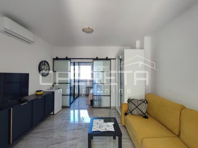 Stan 77 m2, dva odvojena apartmana, 100 m do plaže, Vir, Zadar