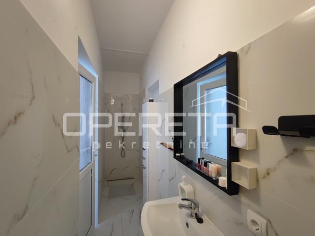 Stan 77 m2, dva odvojena apartmana, 100 m do plaže, Vir, Zadar