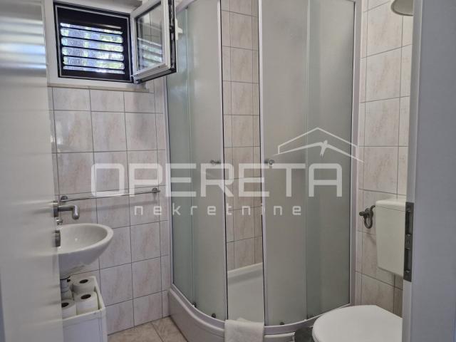 Odličan apartman za odmor i turistički najam u Lumbardi