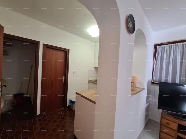 Stan Na prodaju stan, 65 m2, Barbariga. Blizina mjesta Peroja. 