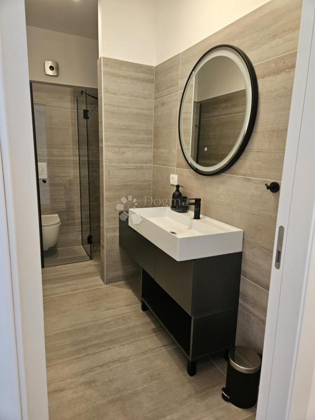 Duplex kuća u Kostreni!