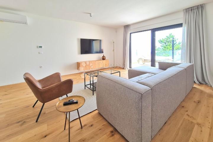 Duplex kuća u Kostreni!