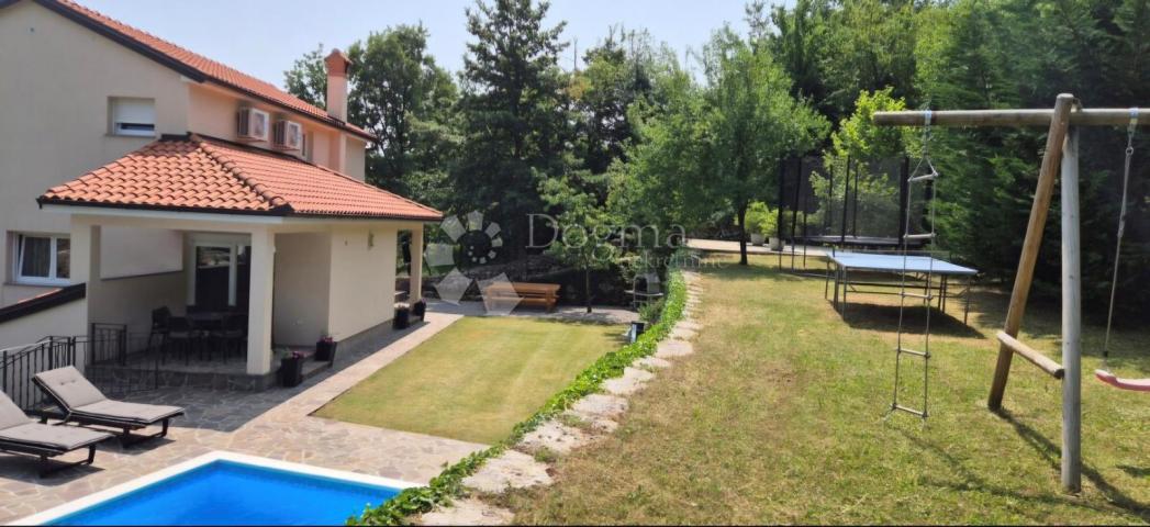 LOVRAN KUĆA ZA NAJAM