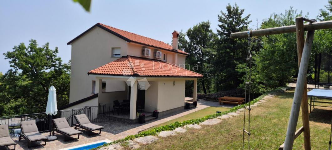 LOVRAN KUĆA ZA NAJAM