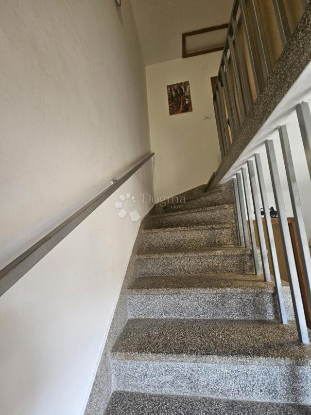 Punat, samostojeća kuća !