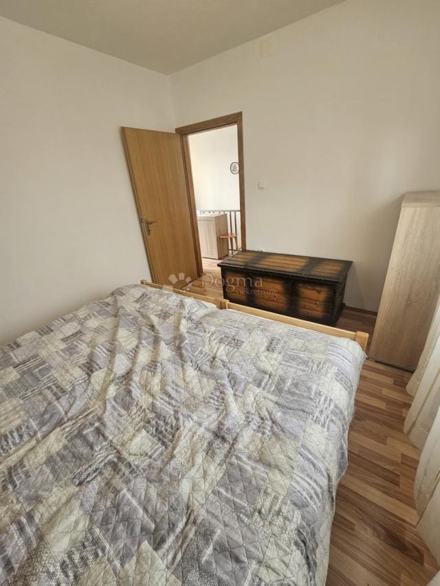 Punat, samostojeća kuća !