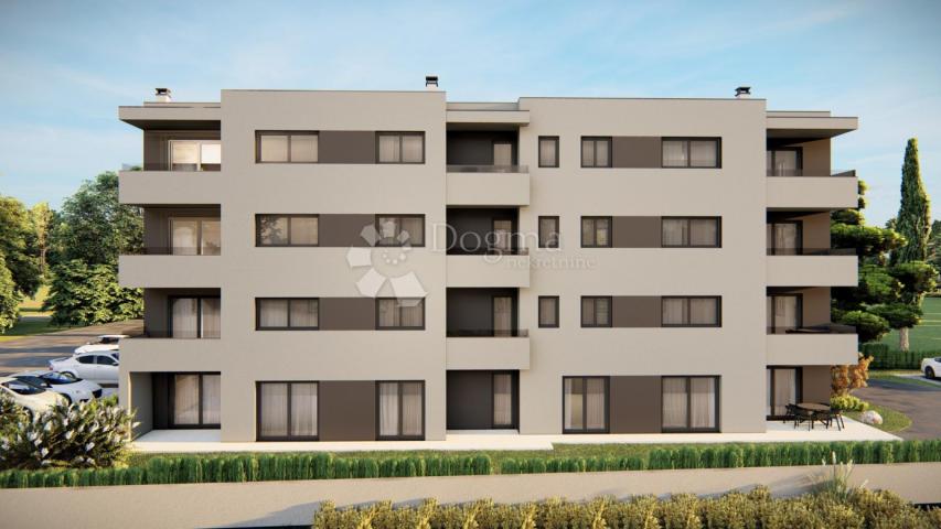 TAR / VRT 110m2/ 3 sp/ 2 kupatila/ parking u cijeni 