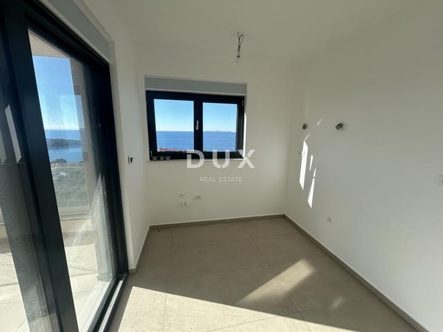 PRIMOŠTEN, DOLAC – Penthouse s fenomenalnim pogledom na more!