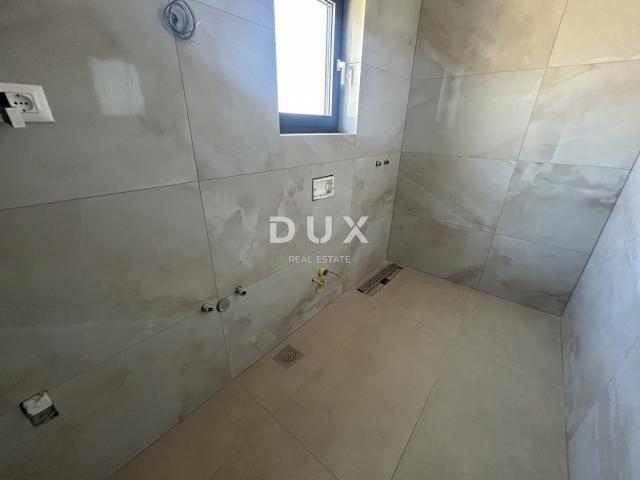 PRIMOŠTEN, DOLAC – Penthouse s fenomenalnim pogledom na more!