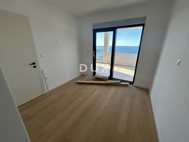 PRIMOŠTEN, DOLAC – NOVOGRADNJA! Penthouse s prekrasnim pogledom na more! PRILIKA!