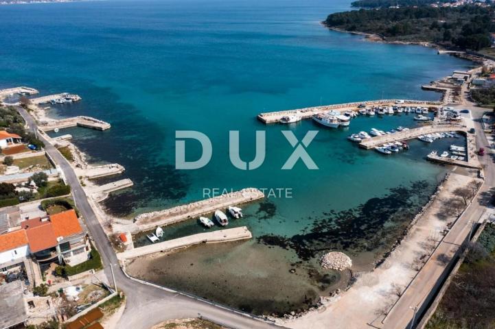 OTOK PAŠMAN, ŽDRELAC - Luksuzna kamena vila s bazenom pokraj mora