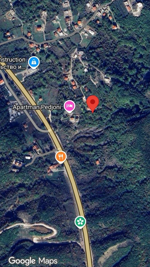 PRODAJE  SE GRAĐEVINSKI PLAC GRBALJ - KOTOR -  CRNA GORA 