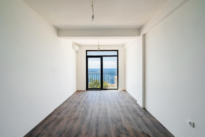 PRODAJE SE - Novi butik hotel sa pogledom na more Budva Crna Gora