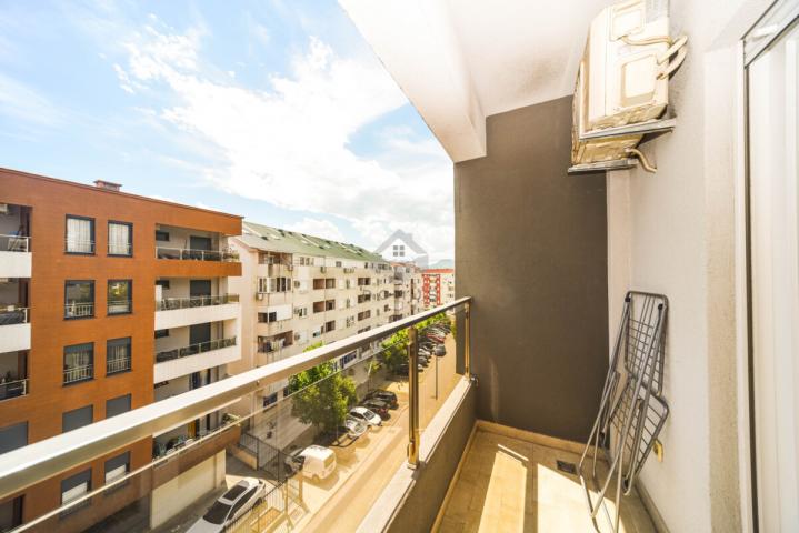Jednosoban stan 42m2 + garaža, Ljubović - Podgorica