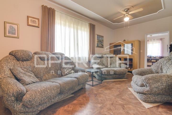 PRODAJA, SAMOSTOJEĆA KATNICA, HRV. ZAGORJE, KUMROVEC - RAVNO BREZJE, 224 m2 NA P