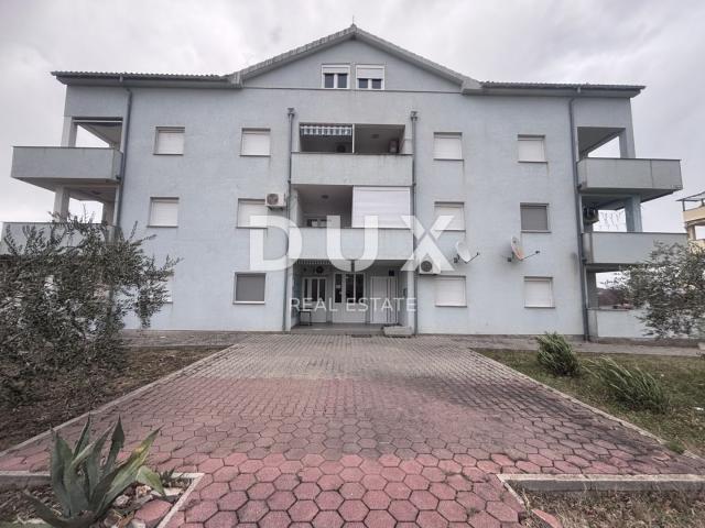 ZADAR, POSEDARJE - Renovated apartment near the sea