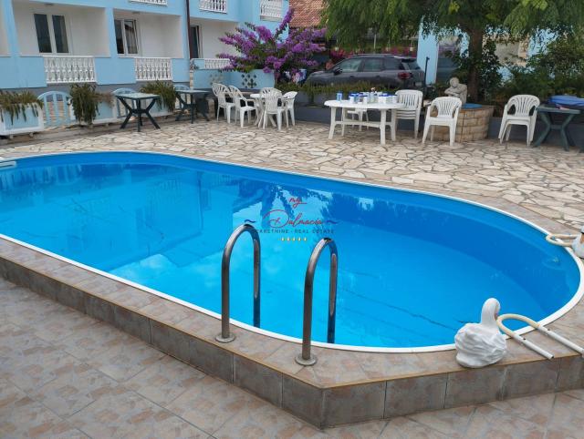 PRILIKA ZA INVESTICIJU HOTEL U SABUNIKAMA 